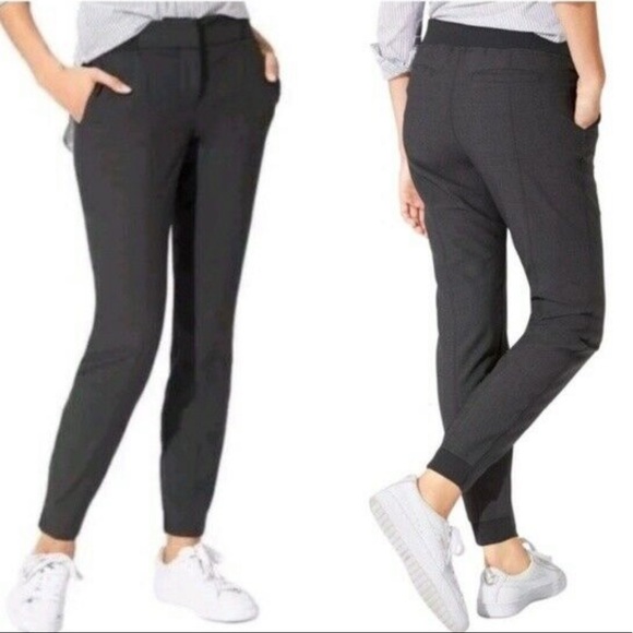 Athleta Pants - 🎉HP🎉 Athleta Work It City Joggers